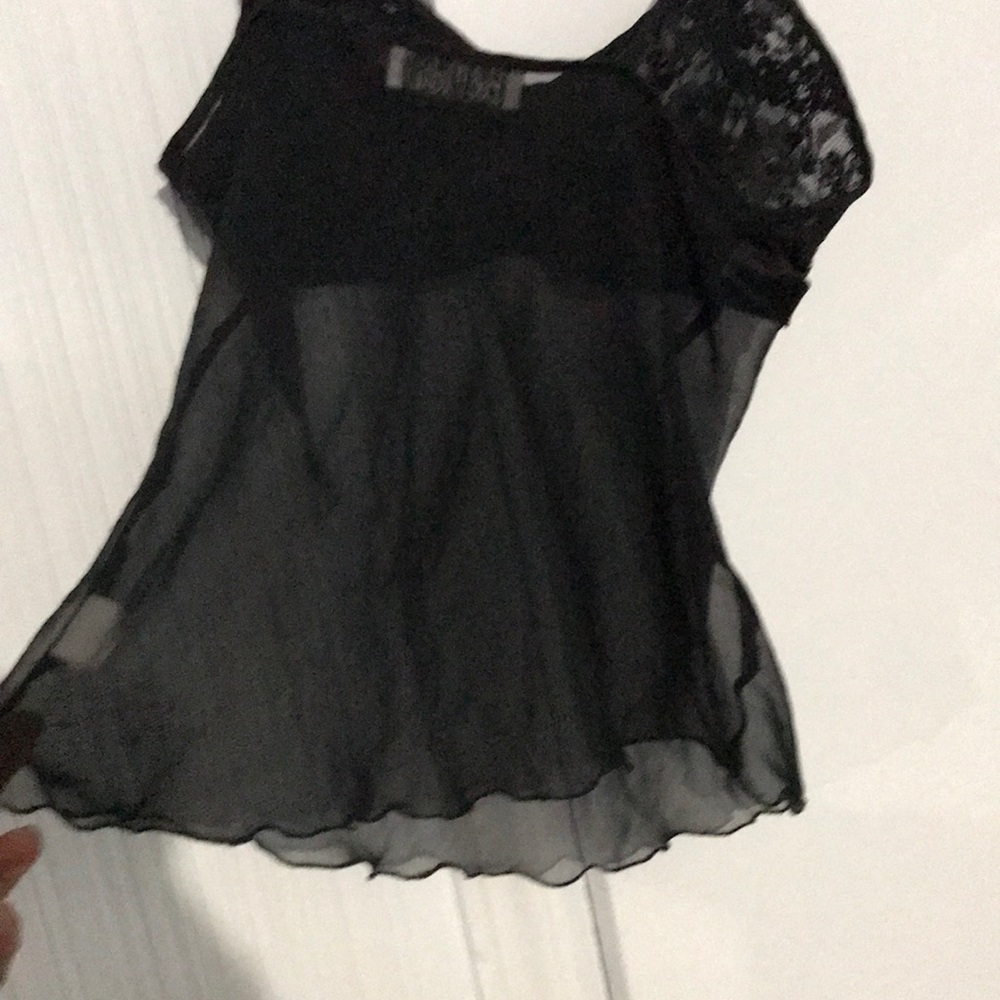 Lingerie - Picture 3 of 3